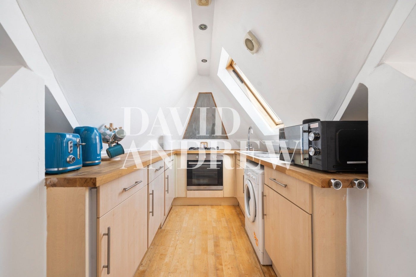 Flat Gunton Road in Greater London