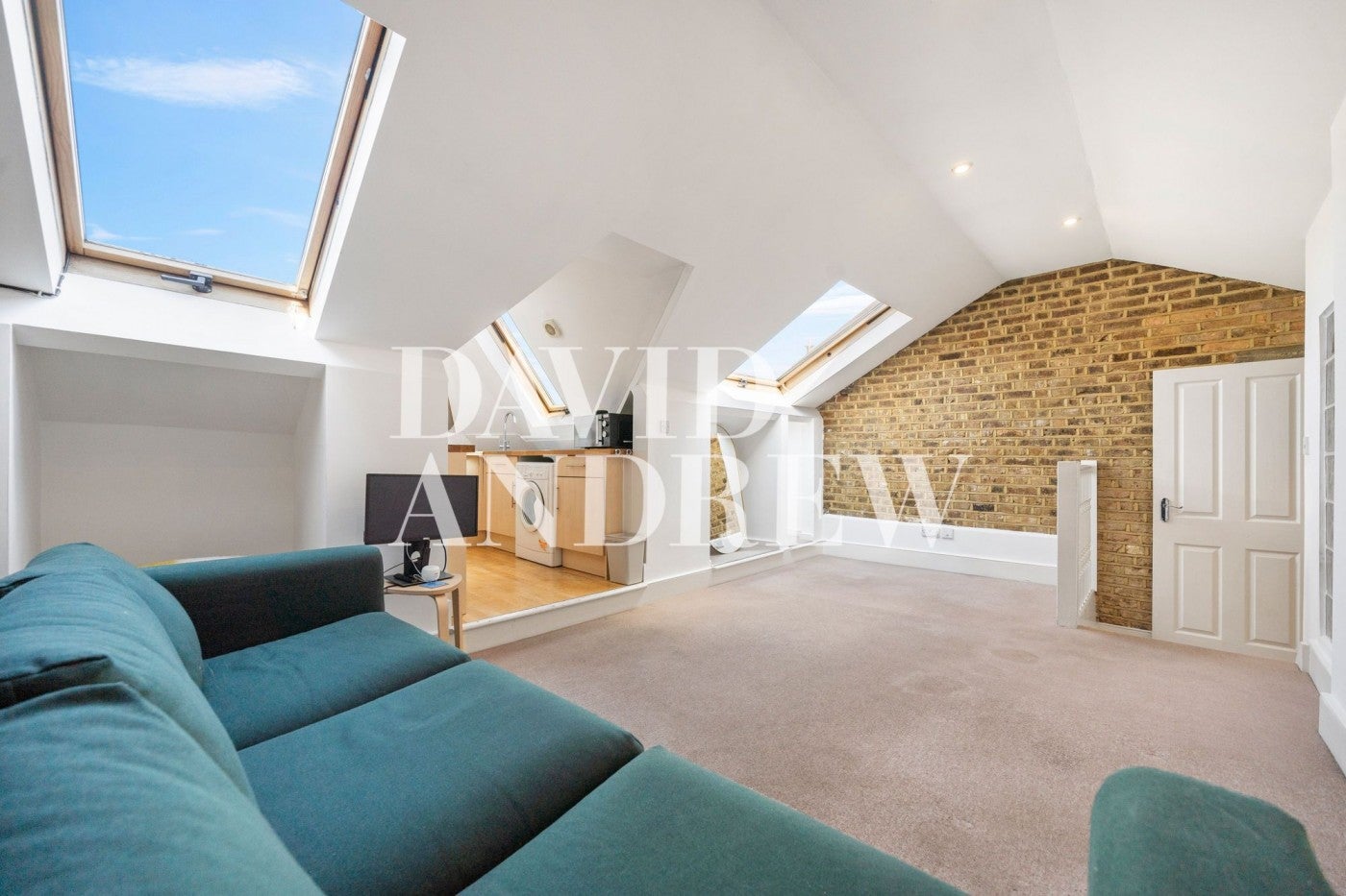 Flat Gunton Road in Greater London