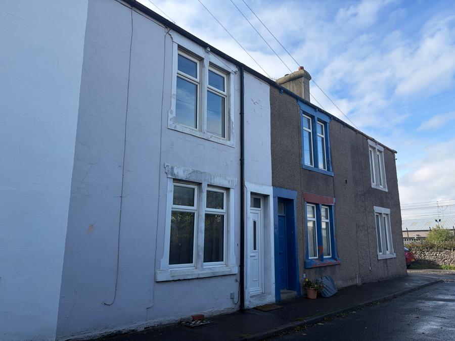 House Pond Terrace in Lancaster