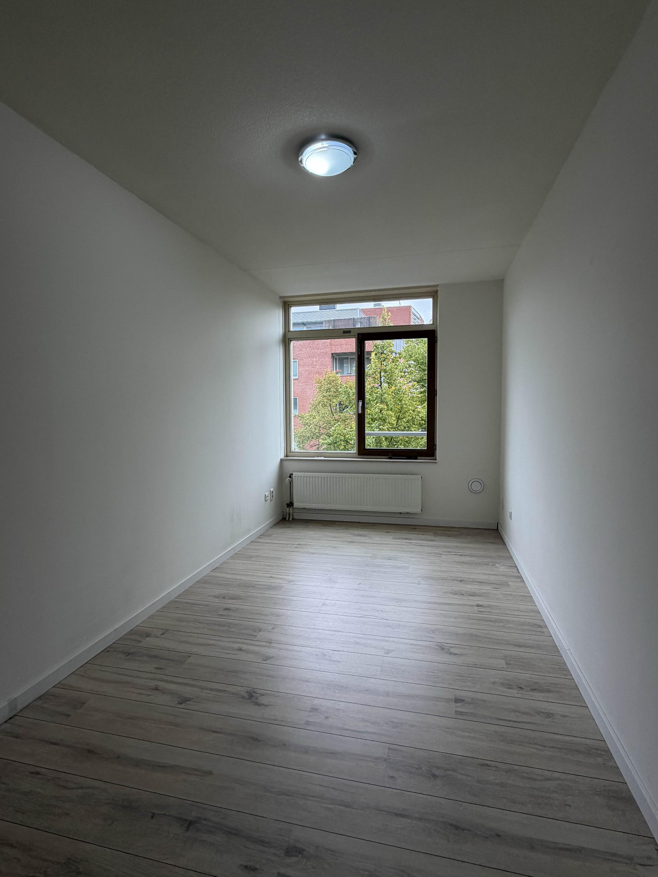 Appartement te huur Den Haag: Louise Henriëttestraat € 2.481