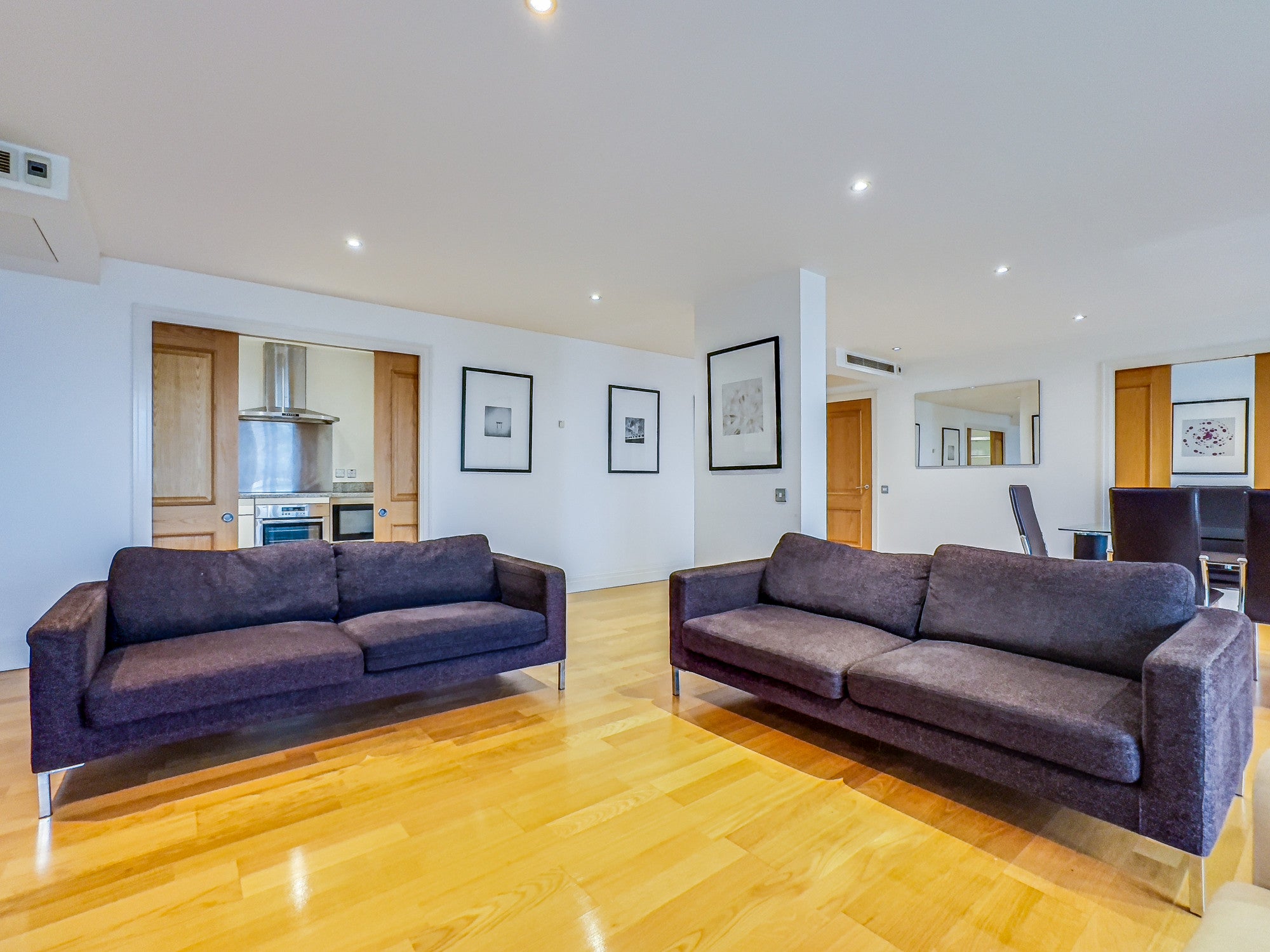 Flat Sheldon Square in City of Westminster