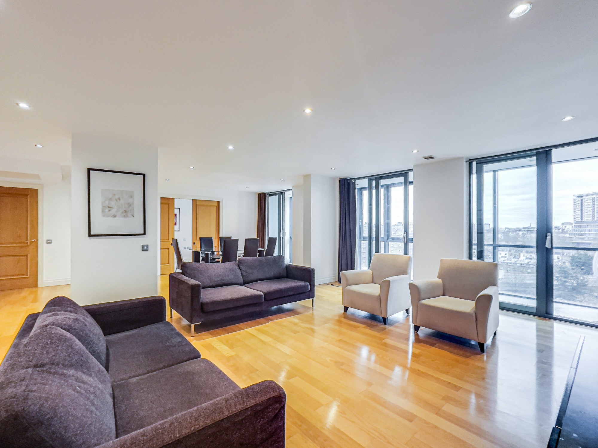 Flat Sheldon Square in City of Westminster