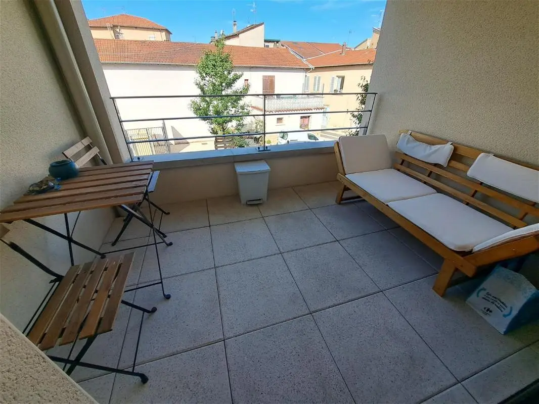 Appartement Rue de la Barbandiére à Saint-Symphorien-d'Ozon