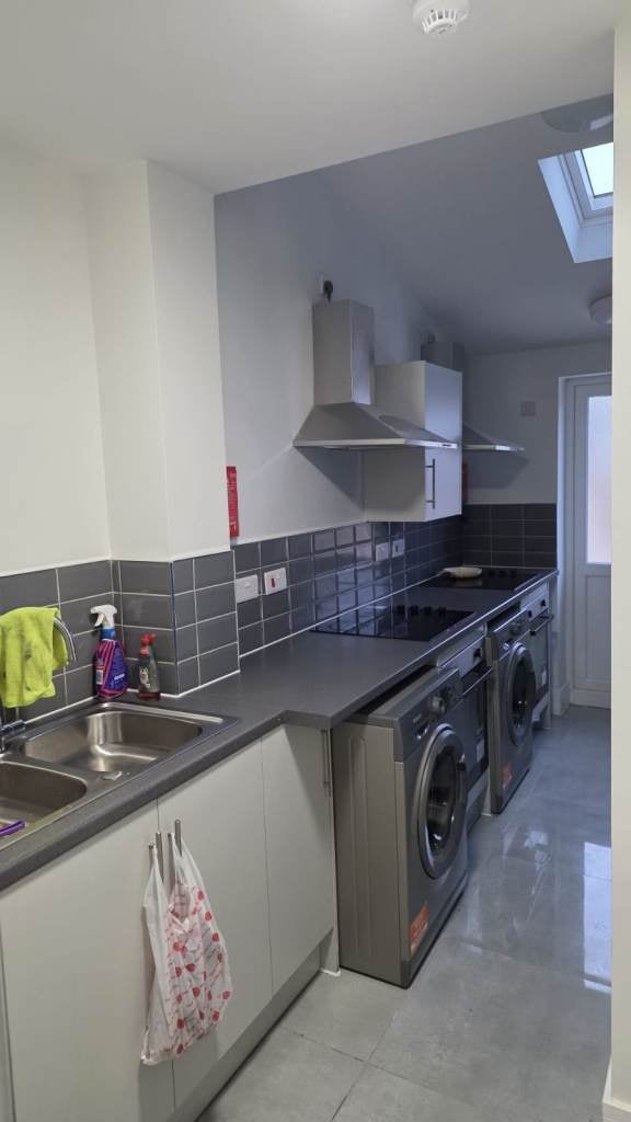 Flat Thackhall Street in Coventry