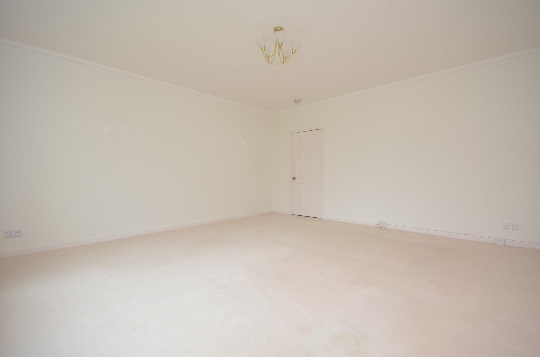 Flat Millig Street in Helensburgh