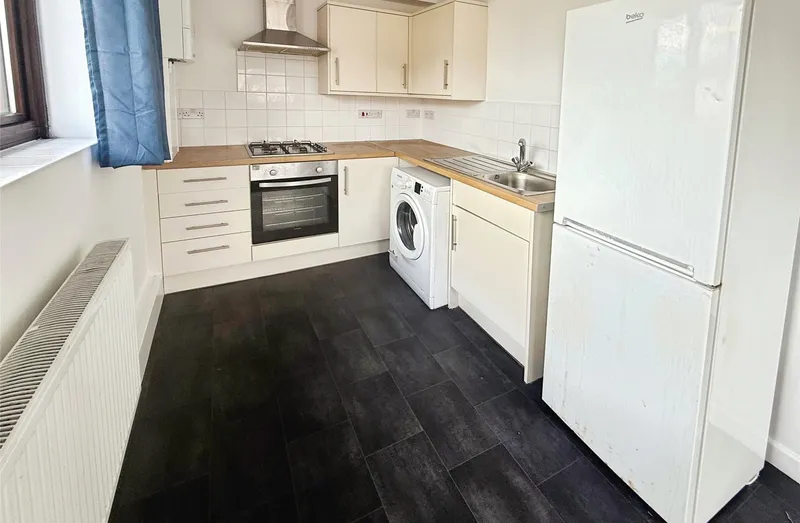 Flat Queensway in Torquay