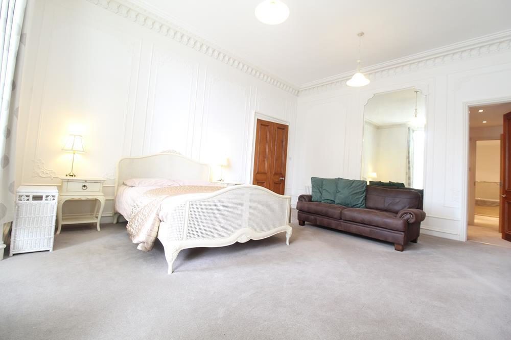 Flat Polmuir Road in Aberdeen City