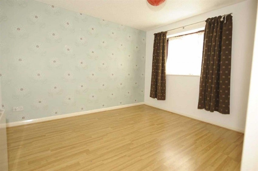 Flat Butterfields in Wellingborough