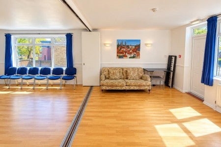 Flat Worley Close in Newcastle upon Tyne