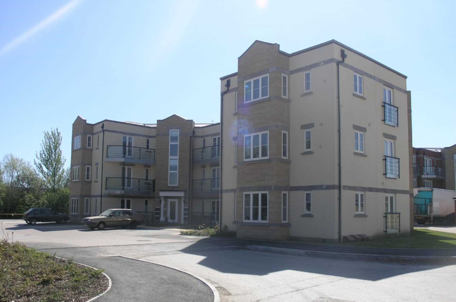 Flat Wakehurst Gardens in Weston-super-Mare