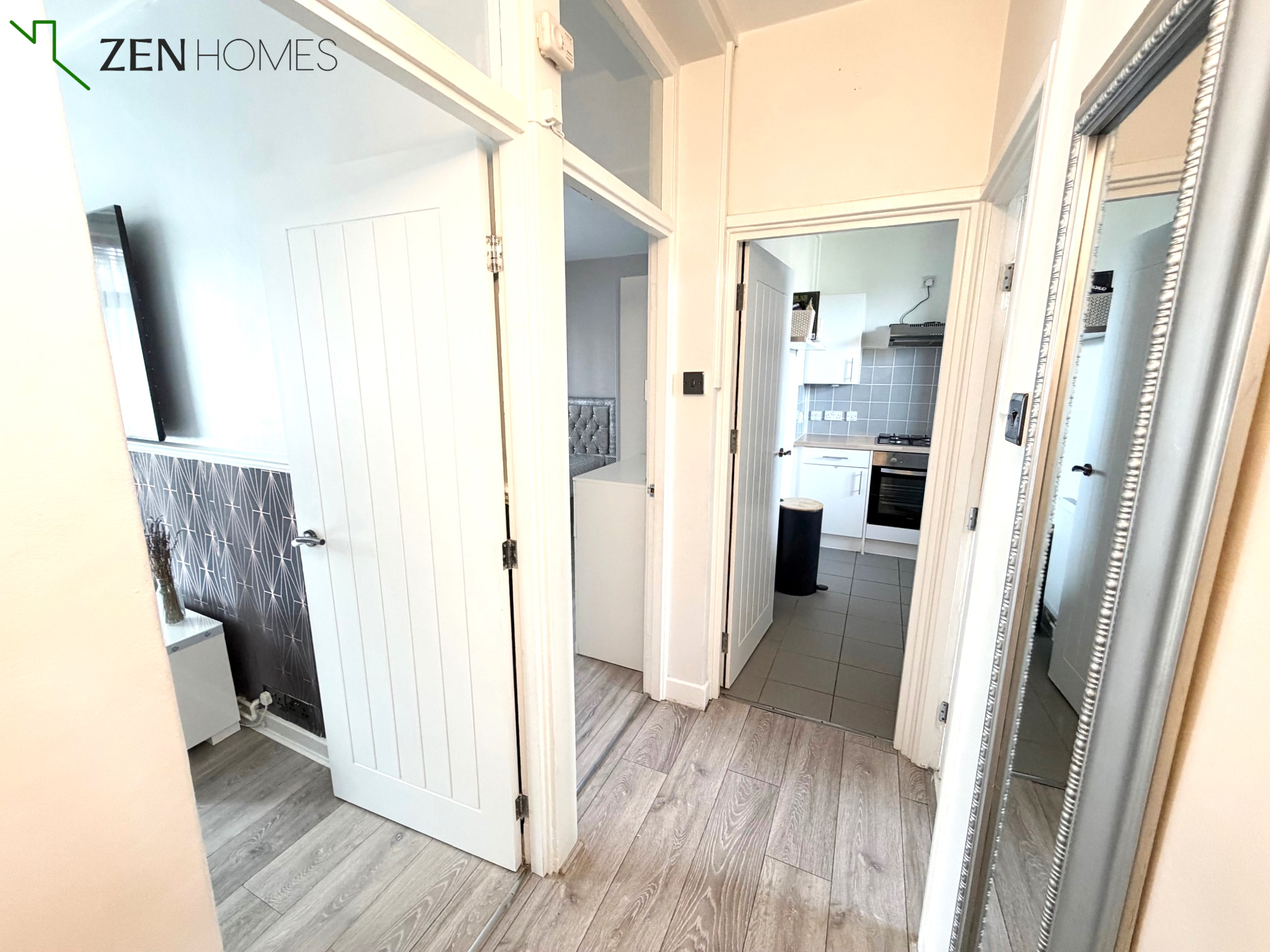 Flat Chatsworth Estate in Greater London