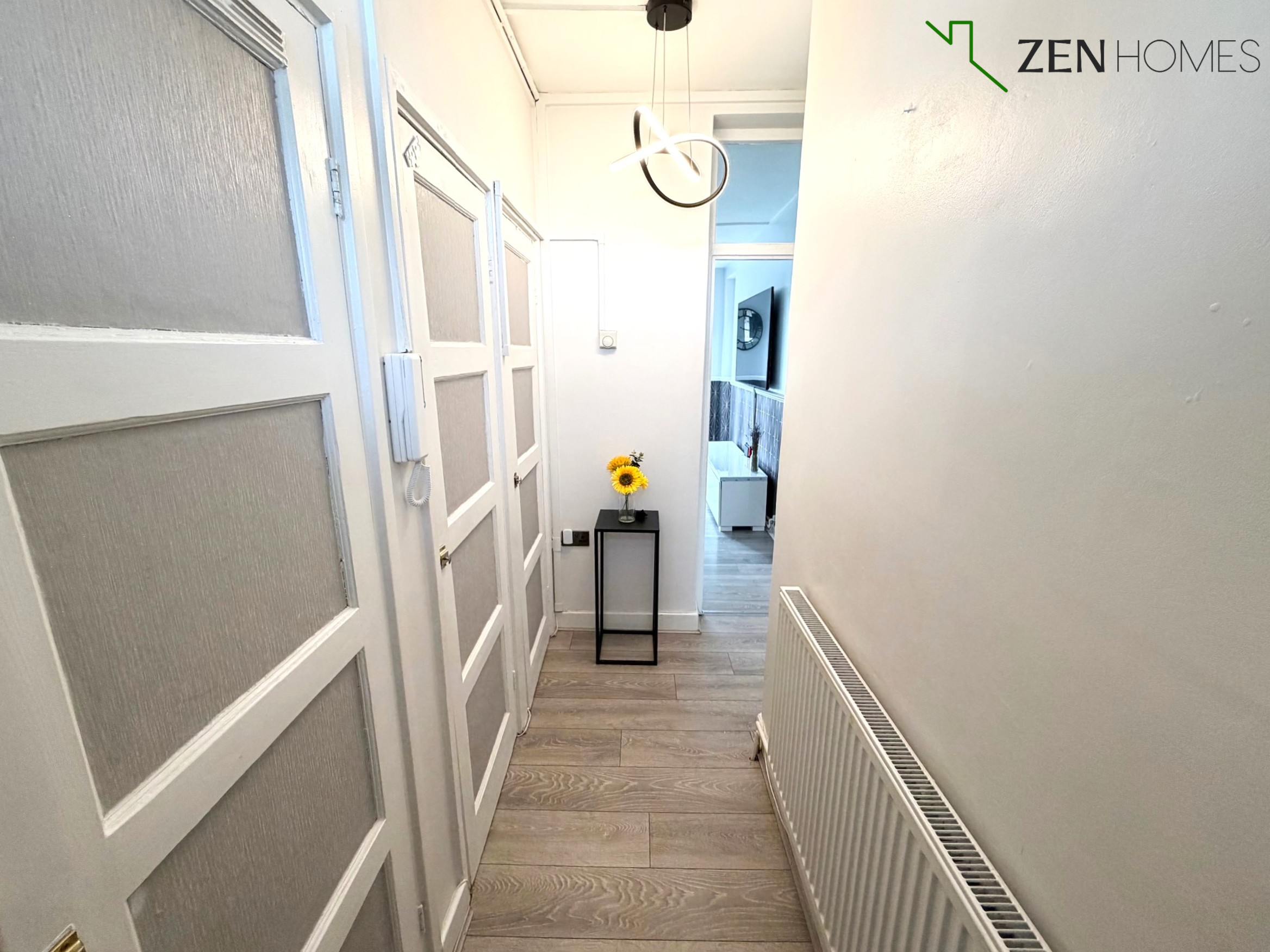 Flat Chatsworth Estate in Greater London