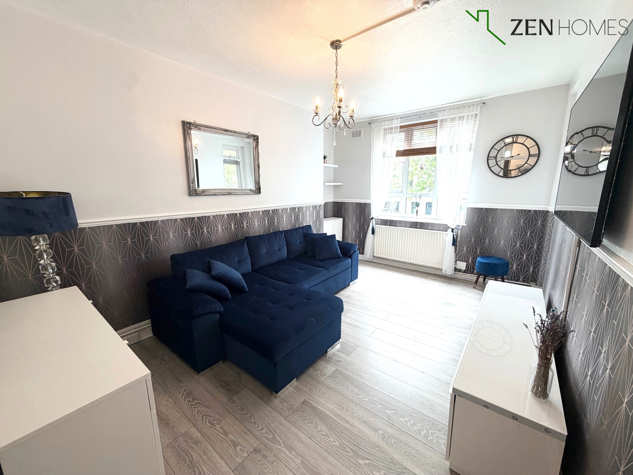 Flat Chatsworth Estate in Greater London