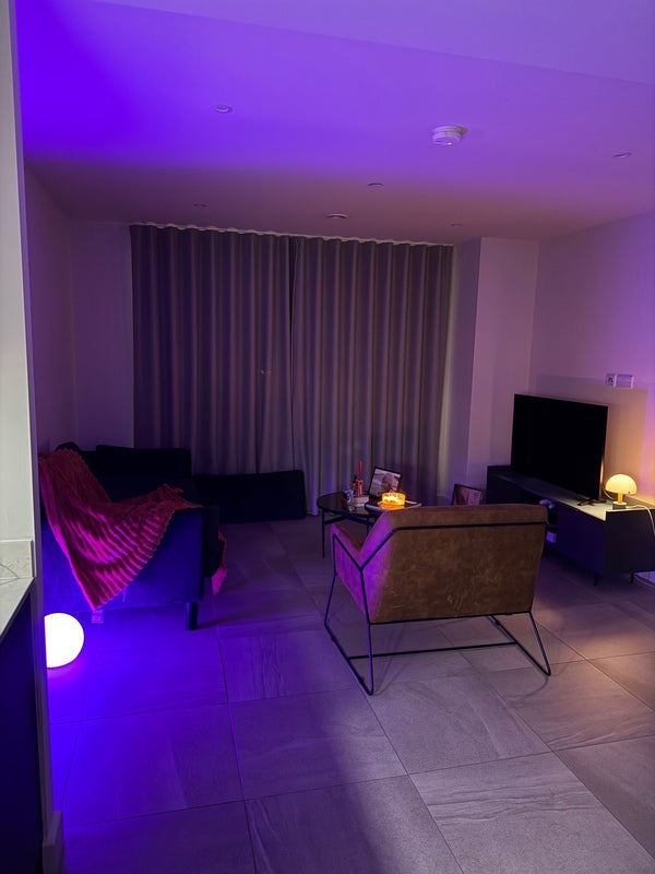 Room Rochdale Road in Manchester