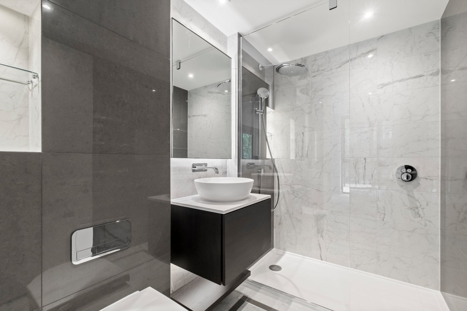 Flat Newcastle Place in City of Westminster