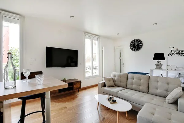Flat Rue Saint-Pierre in Charenton-le-Pont