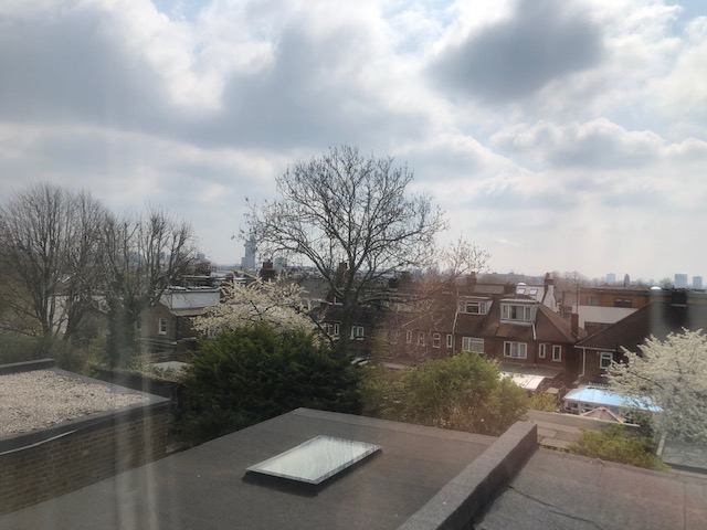 Flat Burrows Road in Greater London