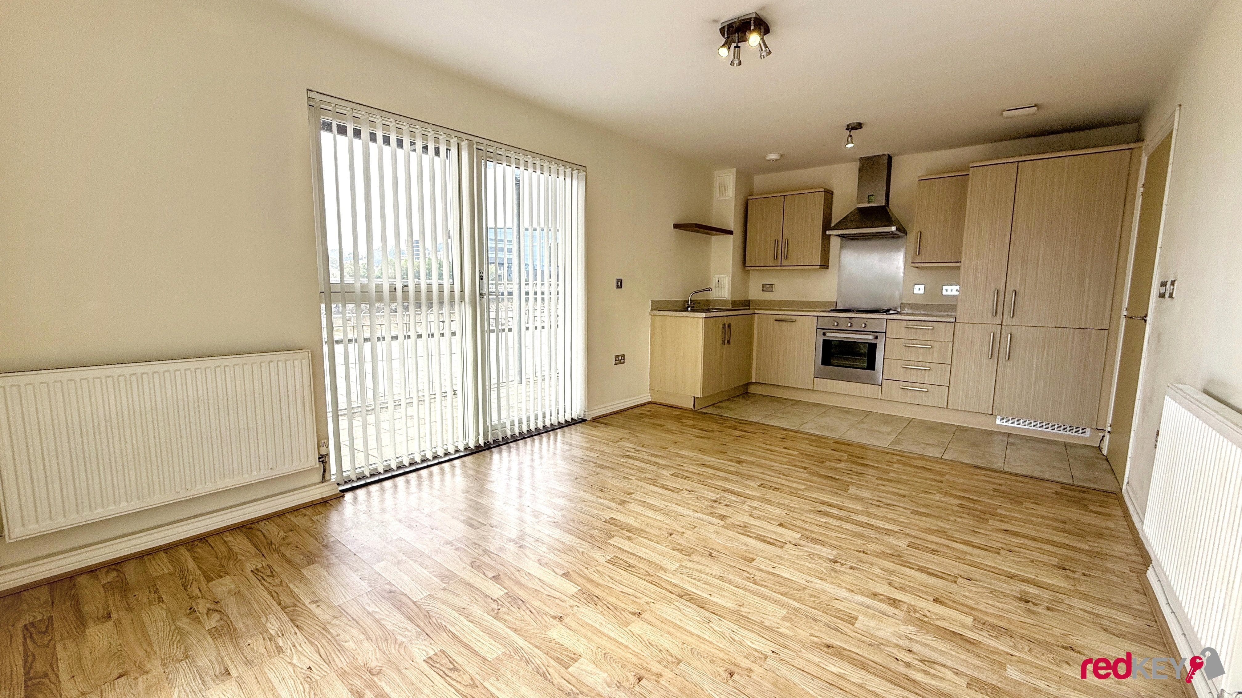 Flat Rodney Road in Newport