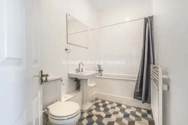 Flat Blythe Mews in Greater London