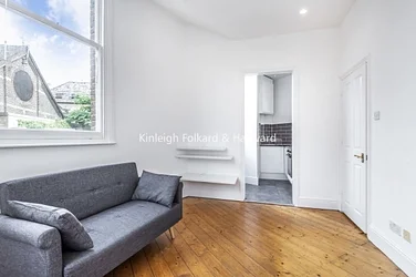 Flat Blythe Mews in Greater London