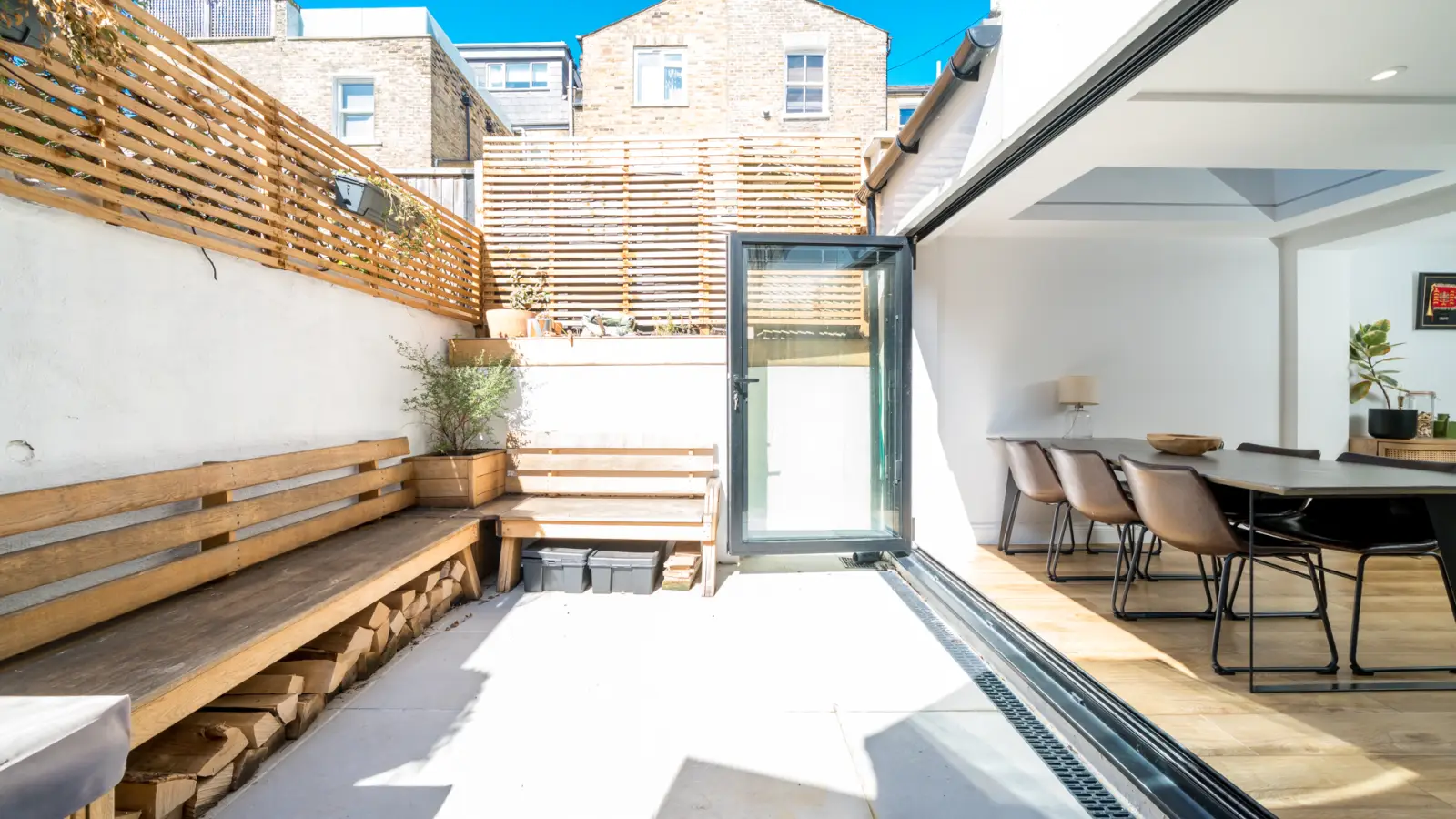 Flat Lavender Sweep in Greater London