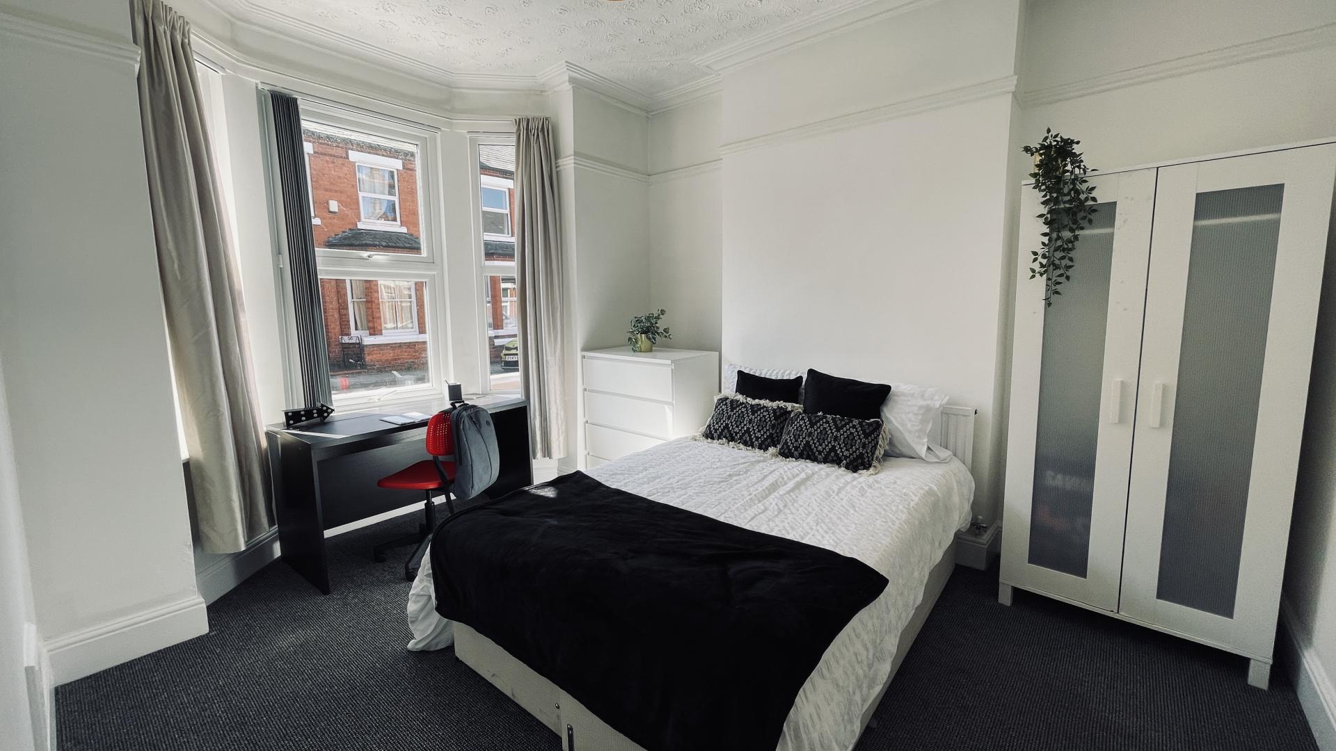 Room Salisbury Street in Chester