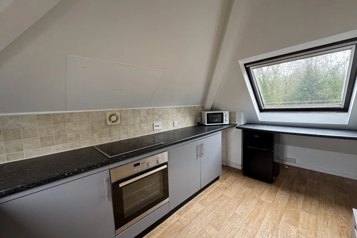 Flat Baker Street in Waddesdon