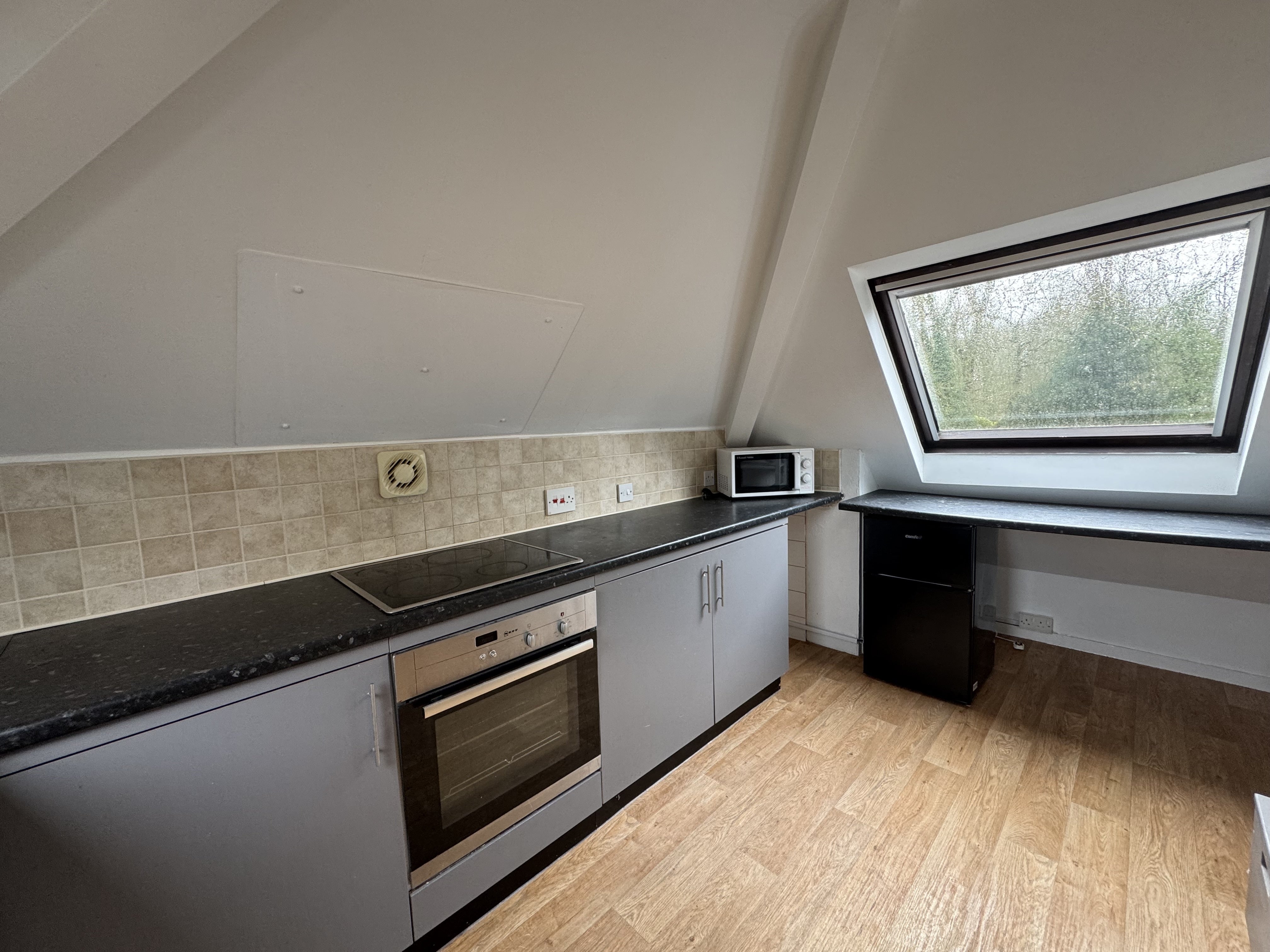 Flat Baker Street in Waddesdon