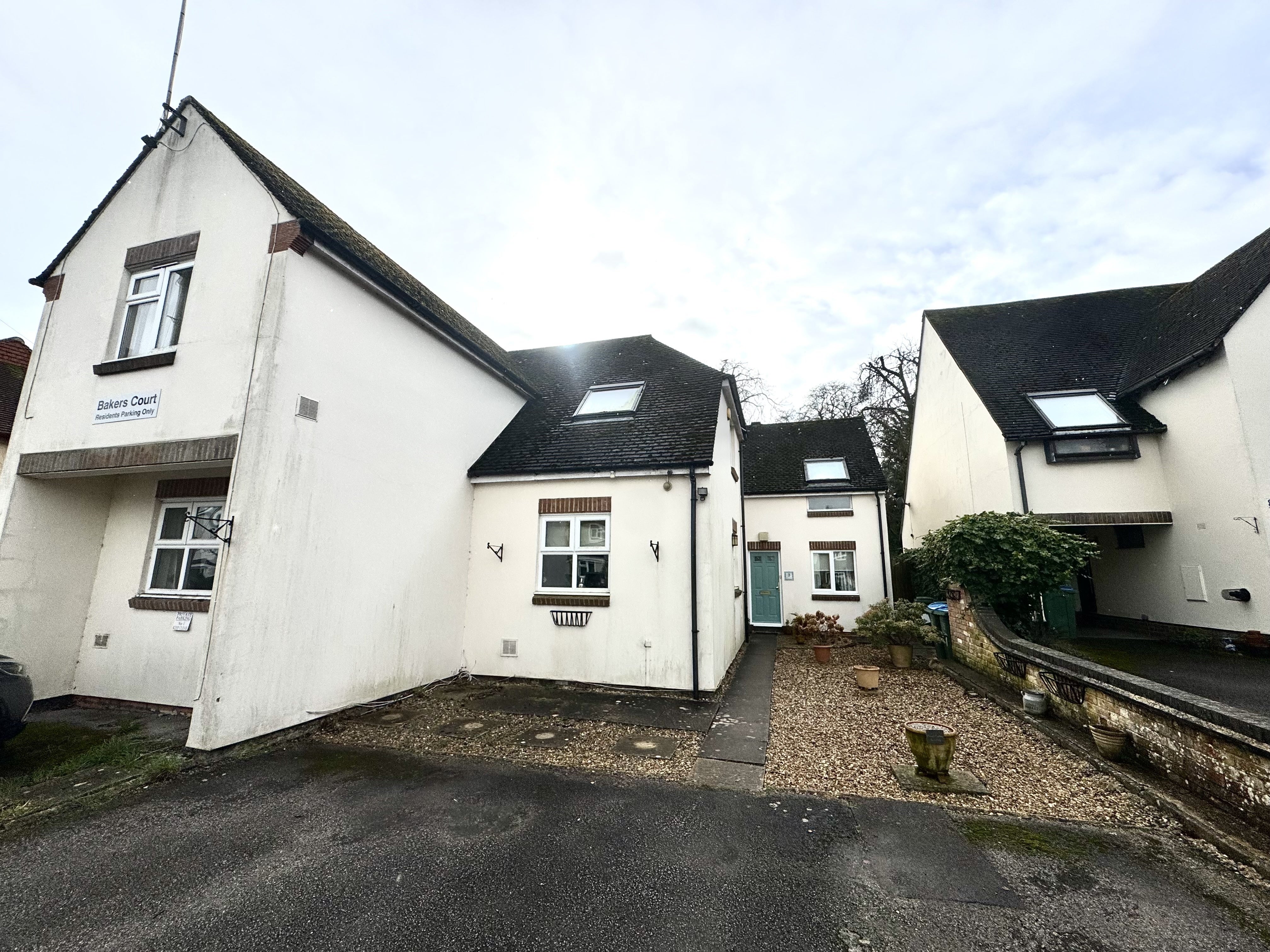 Flat Baker Street in Waddesdon