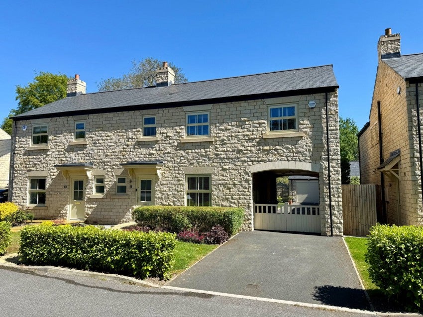 House Oaks Lane in Leeds