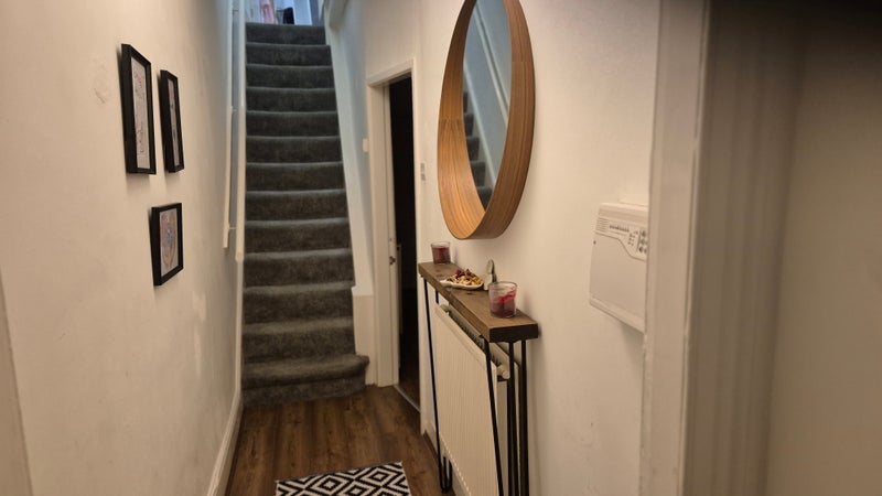 Room Colinton Street in Liverpool