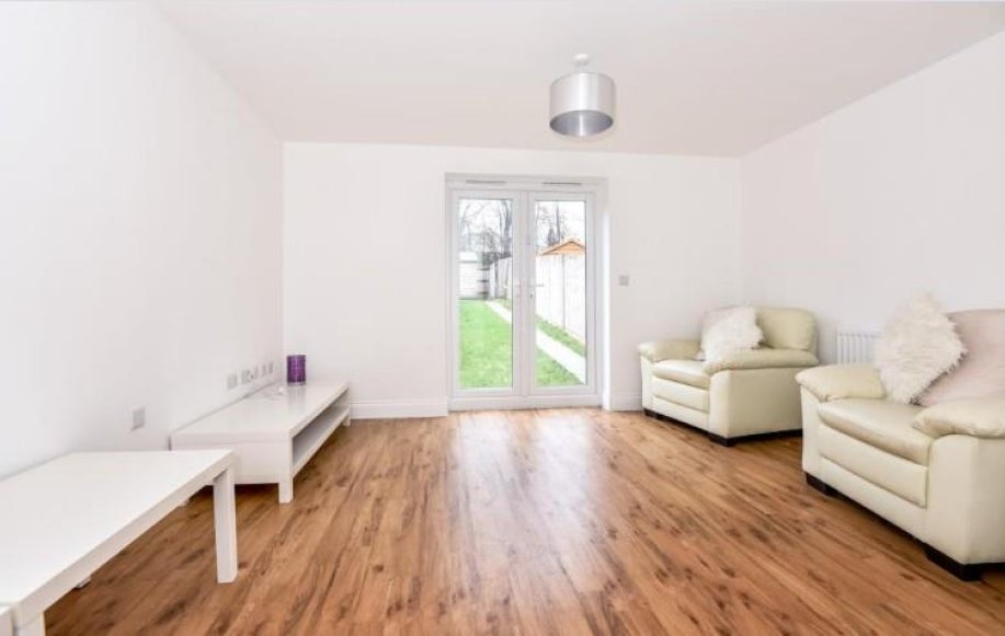 House Red Kite Way in High Wycombe