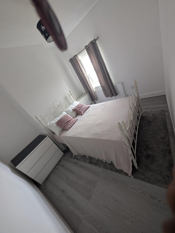Room Glyn Road in Greater London