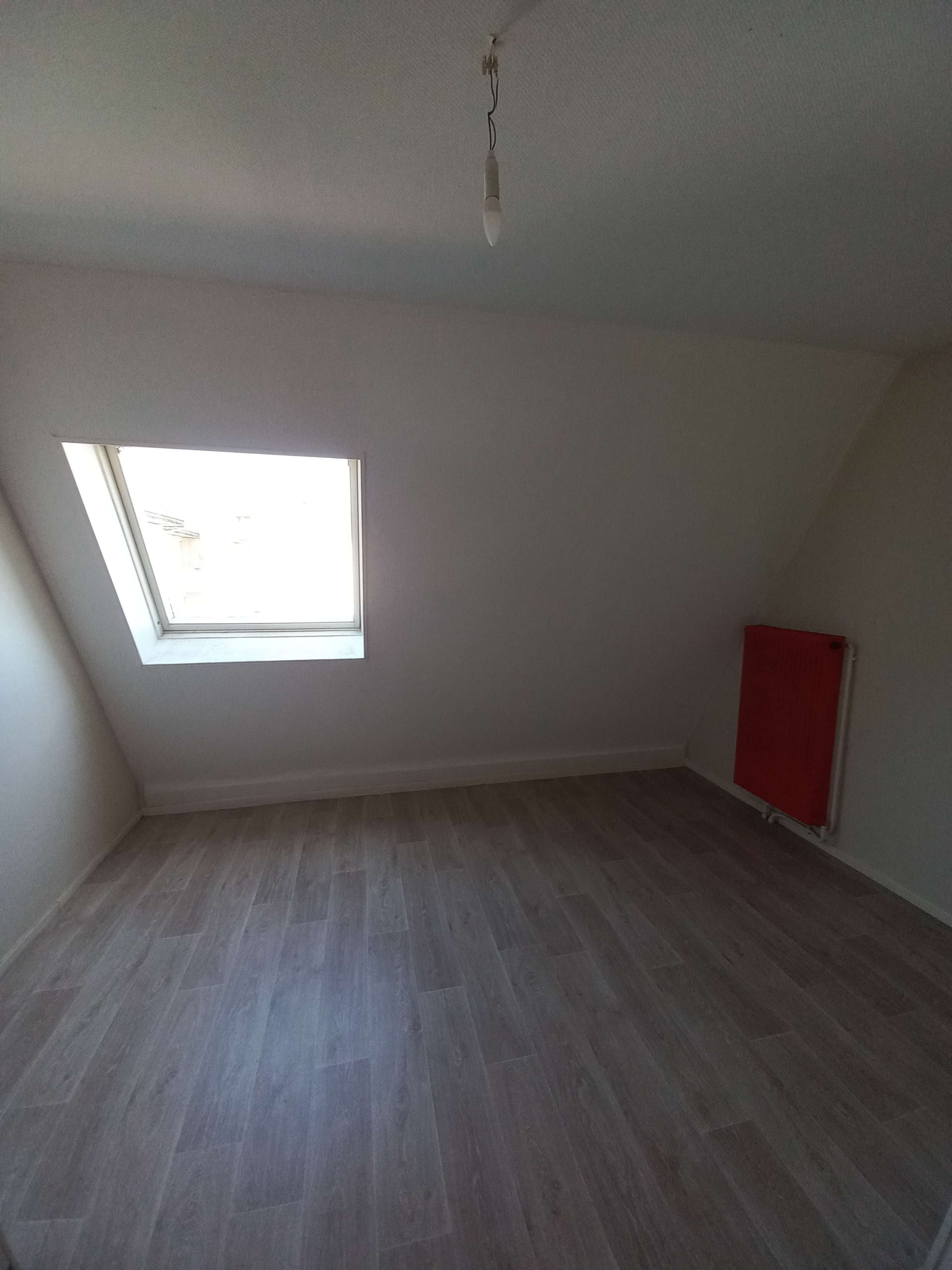 Appartement Rue Achille Millien à Château-Chinon (Ville)