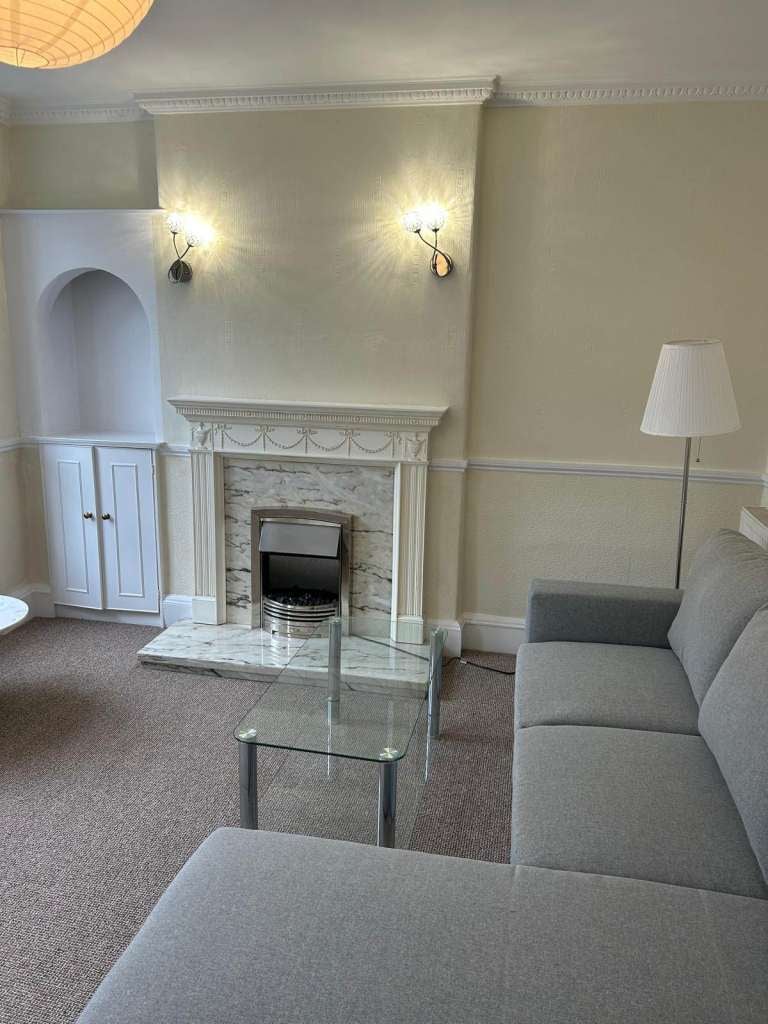 Flat Montague Street in City of Edinburgh
