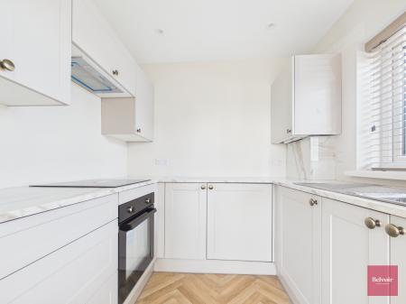 Flat Bishopston Road in Bishopston