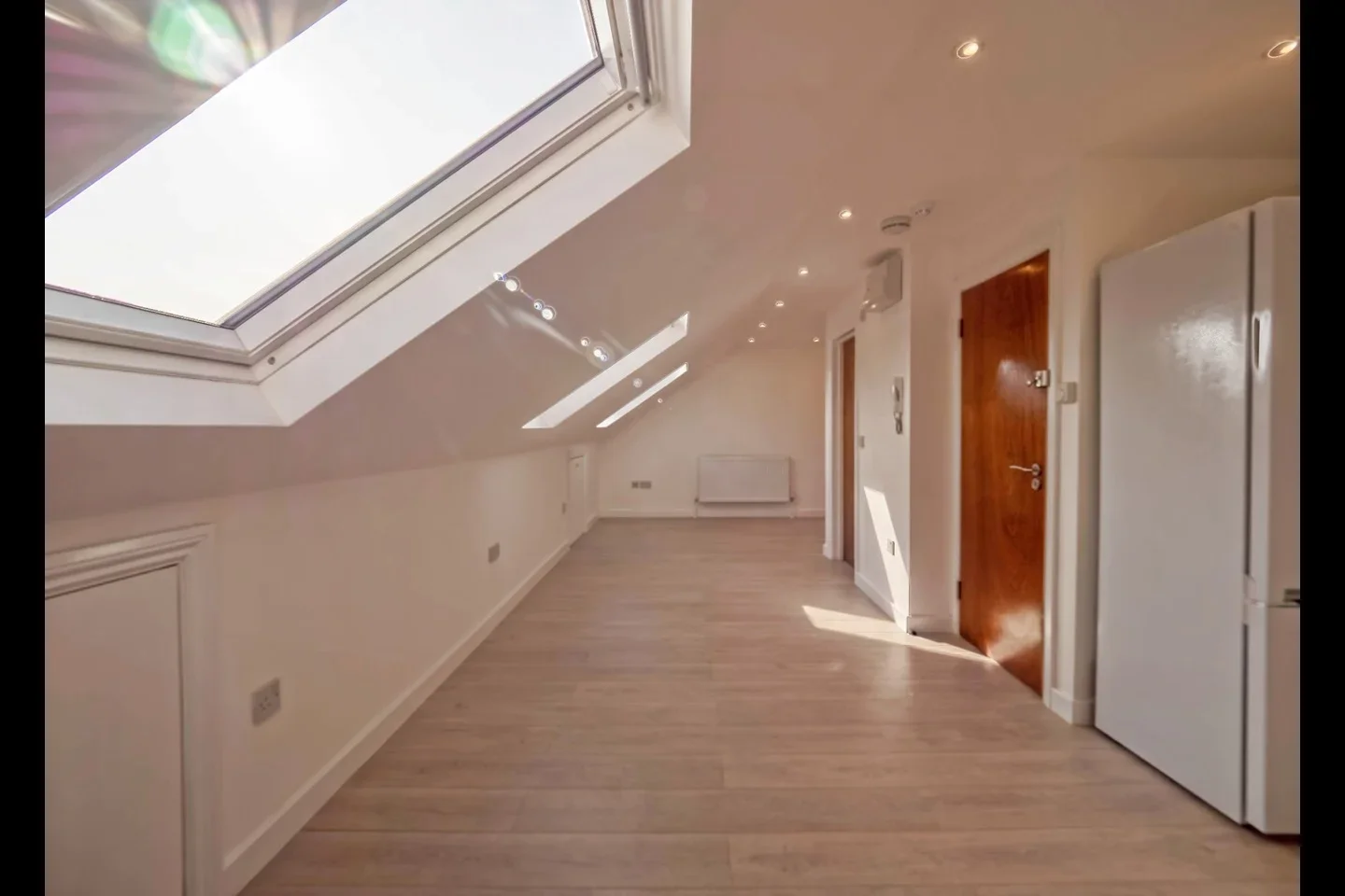 Flat Colina Mews in Greater London