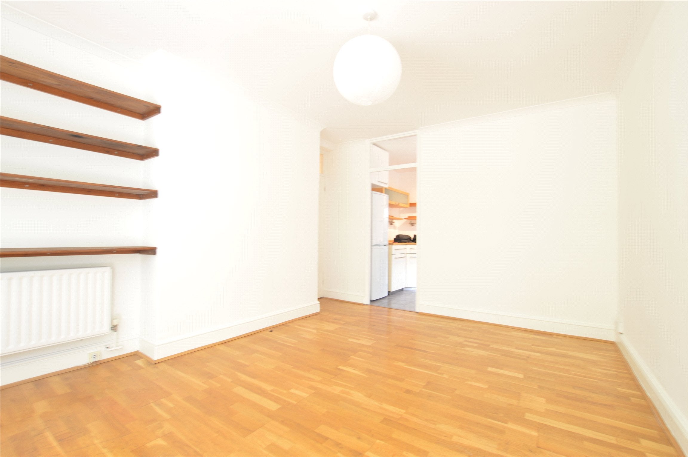 Flat West Drive in Greater London
