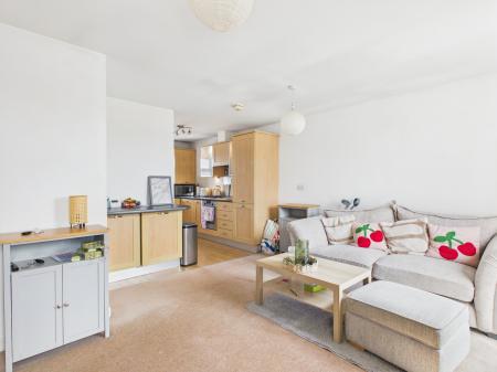 Flat Holywell Drive in Warrington