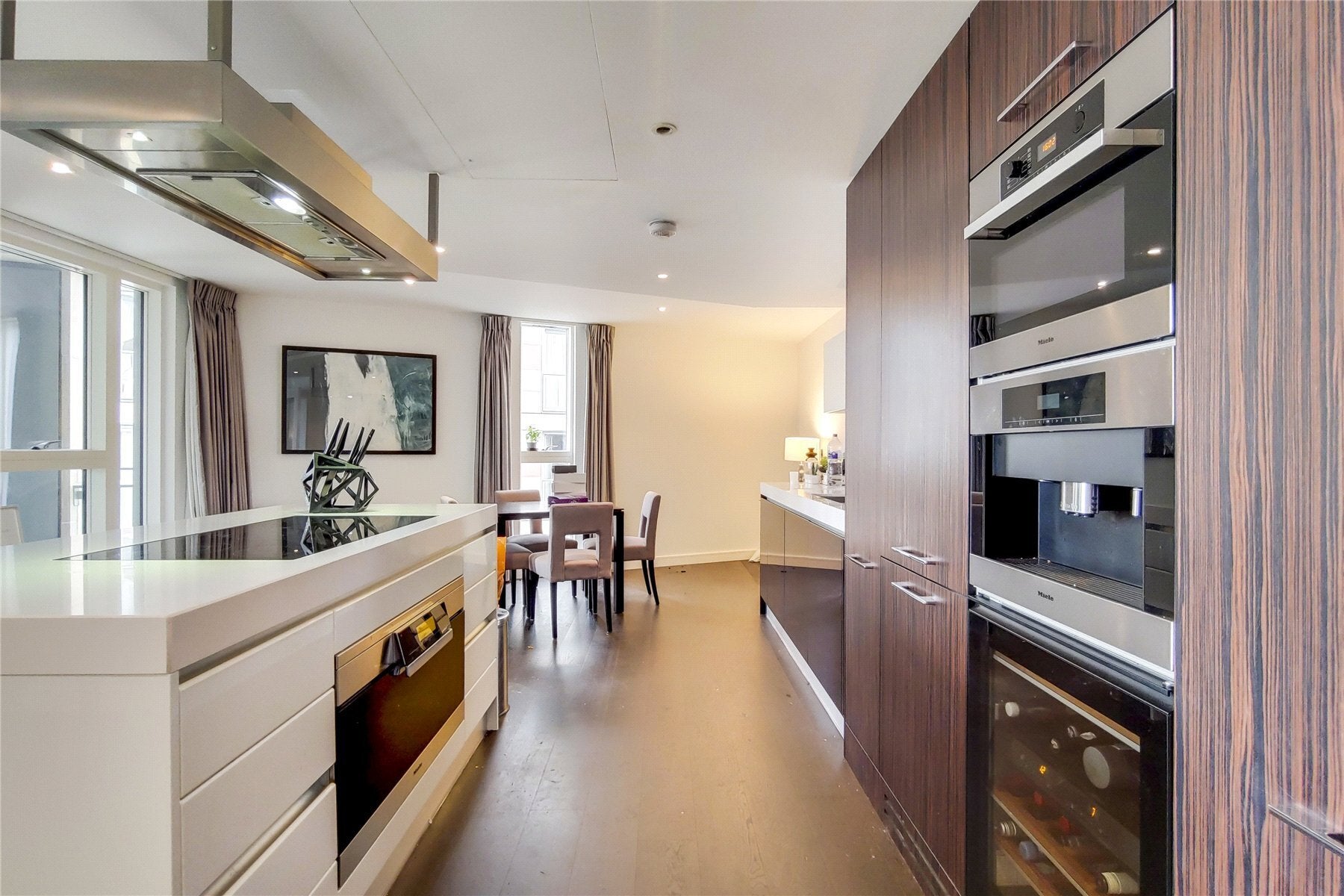 Flat Gatliff Road in City of Westminster