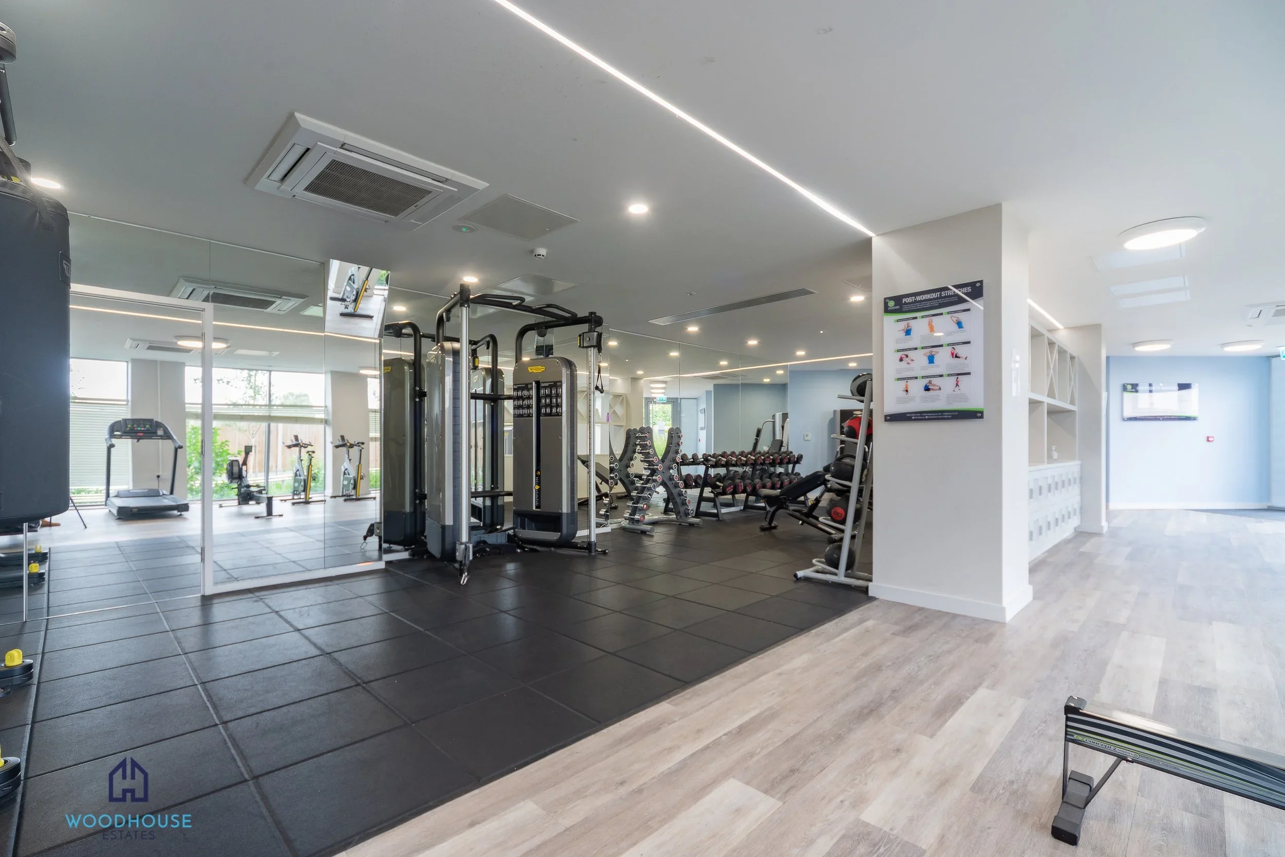 Flat Wilkinson Close in Greater London