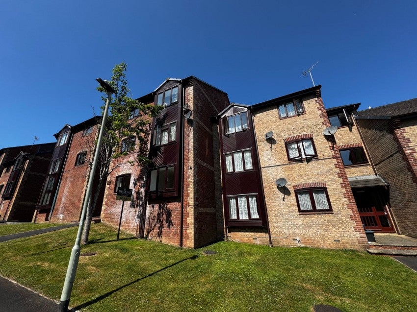 Flat Rena Hobson Court in Mid Devon