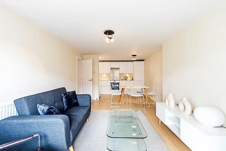 Flat Ebury Street in City of Westminster