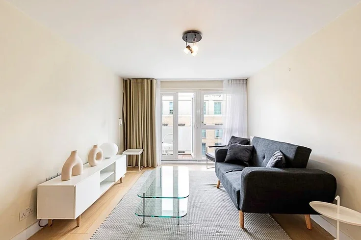 Flat Ebury Street in City of Westminster