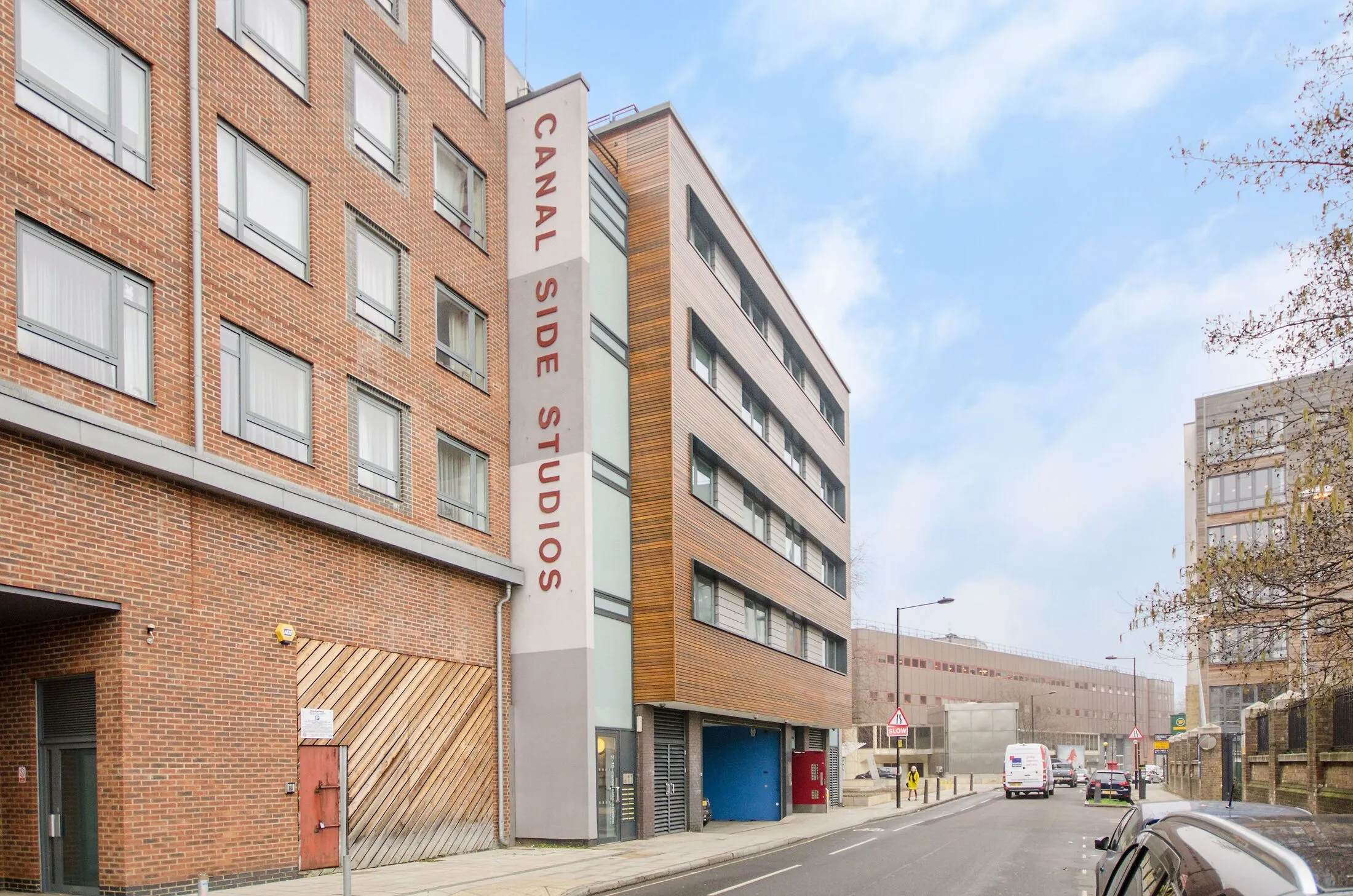 Flat St. Pancras Way in Greater London