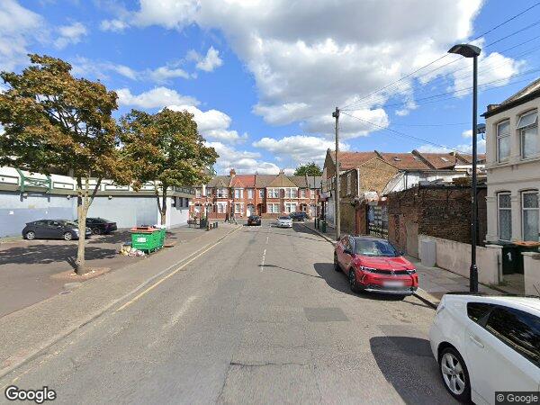 Flat Selsdon Road in Greater London