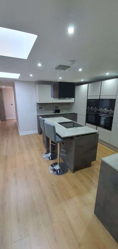 Room Marsden Road in Greater London
