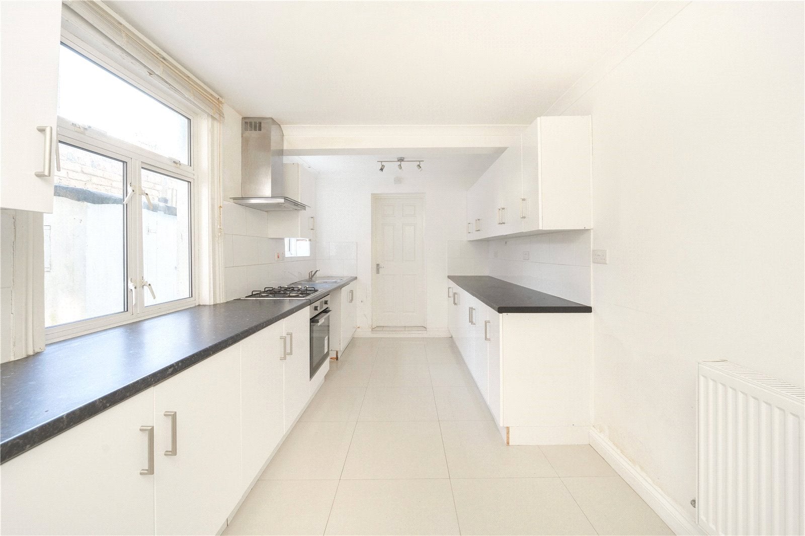 House Gayford Road in Greater London