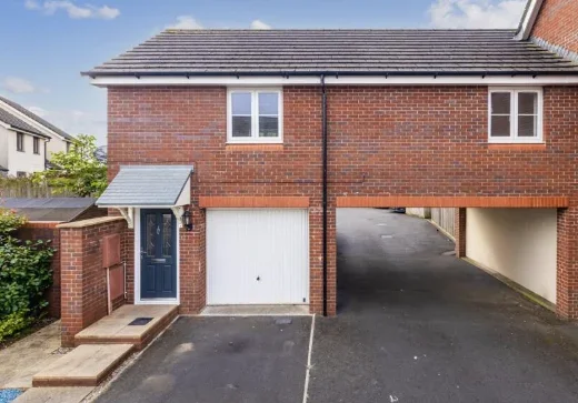 House Mimosa Way in Paignton