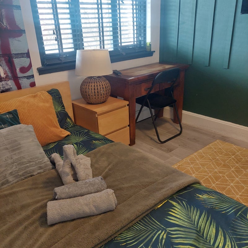 Room Geddes Hill in Nerston Village